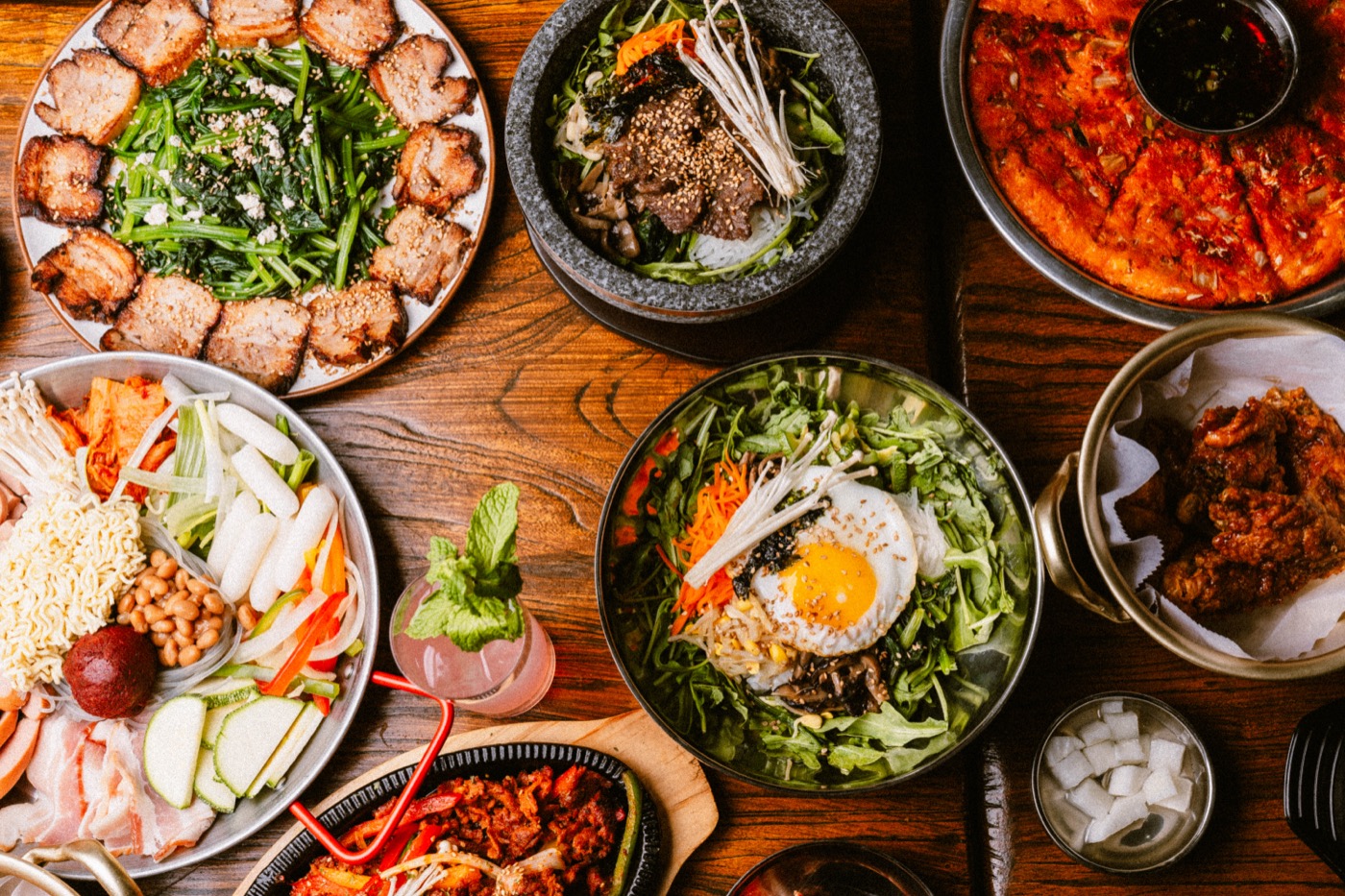 88 Pocha food spread